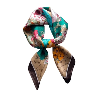 70cm silk-like square scarf featuring retro floral patterns and letter print design