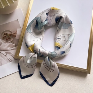 Elegant Lotus Flower Print Square Scarf Polyester Satin Headscarf For Women Chinese Style Handbag Wrap Hair Bandana