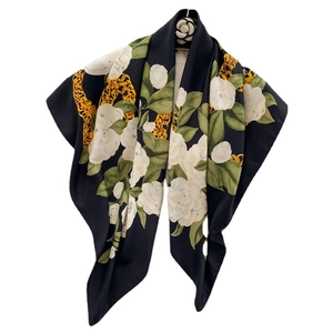 Elegant 90cm navy silk scarf with white camellia and golden chain pattern