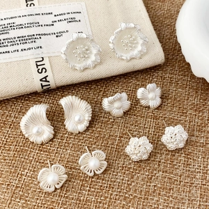 Floral Shell Artificial Pearl Stud Earrings Copper With Silver Earring Post French Luxury Style Elegant Jewelry For Women Fashion