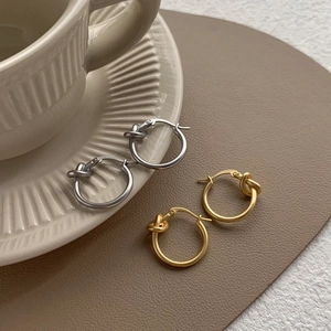 Boucles D'oreilles Créoles À Nœud En Cuivre Mat Plaqué Or Véritable Bijoux Géométriques Rétro Pour Femmes