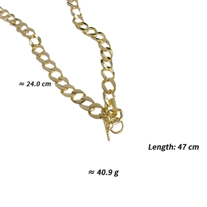 Detailansicht der goldenen Gliederkette mit T-Verschluss und 47 cm Längenangaben