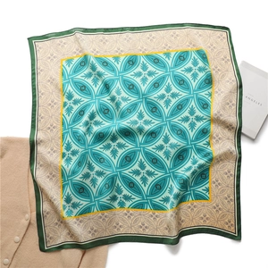 Carré De Satin Rétro Femmes Satin Imprimé Floral Géométrique Foulard De Tête Écharpe Élégante Accessoire Mode