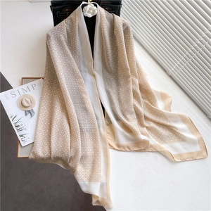 Elegant chain pattern 180x90cm cotton linen scarf with camellia flower decoration