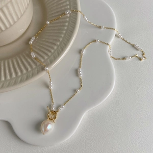 Vintage Freshwater Pearl Necklace With Gold Plated Toggle Clasp Elegant French Style Clavicle Chain For Women