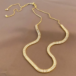Adjustable 18K gold-plated necklace with rectangular zircons and sliding spherical clasp