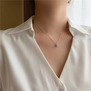 Collier À Pendentif Pierre Unique Minimaliste Cuivre Zircon Coupe Ronde Élégante Chaîne Fine Pour Femme