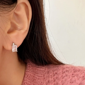 Elegant gold-plated hoop earrings with rectangular cubic zirconia for a minimalist look
