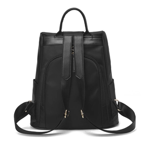 Sac à dos noir imperméable pour femme avec fermeture antivol au dos et poches latérales