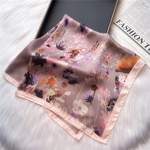 Carré de soie élégant violet à fleurs de pissenlit pour cheveux et sacs 70cm foulard