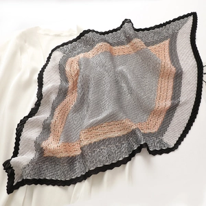 Écharpe Plissée Élégante Faux Satin Polyester Motif Damier Pied-De-Poule Géométrique Foulard Pour Femmes
