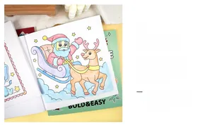 Gros plan du livre de coloriage de Noël Bold & Easy avec 40 pages pour enfants