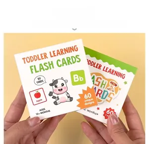 Detailansicht zweier Lernkarten-Sets für Kleinkinder mit Buchstaben und Tiermotiven