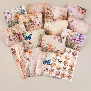 Gedetailleerde weergave van vintage briefpapierset met 160 stuks papier en stickers