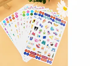 Detailansicht bunter Cartoon Monatsplaner-Aufkleber mit Sommer- und Blumenmotiven