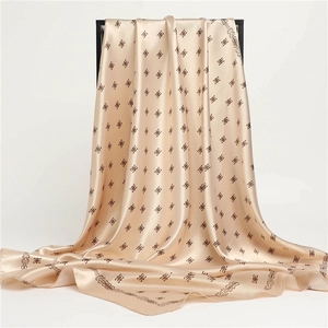 Sciarpa Quadrata Raso Artificiale Raso Silky Smooth Monogram Print Geometric Pattern Head Neck Hair Wrap Donna