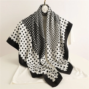 Large Square Scarf Women Satin Like Satin Twill Geometric Plaid Print Headscarf Shawl Fashion Neck Wrap Elegant