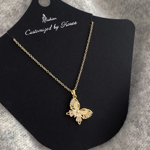 Exquisite gold-plated butterfly pendant necklace with sparkling pavé cubic zirconia