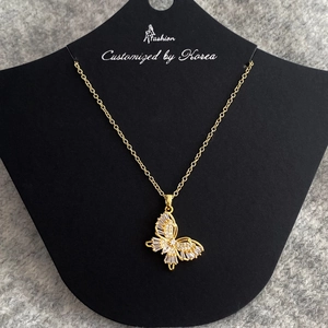 Butterfly Pendant Necklace Gold Plated Copper With Shiny Cubic Zirconia Inlaid Elegant Jewelry For Women Ins Style