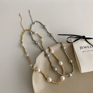 Ensemble de colliers de perles en or et argent avec perles en métal à texture spirale