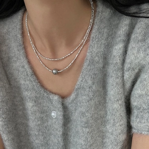 Collier Künstliche Perle Grise Künstliche Perles Métalliques Texturées Bijoux De Clavicule Élégants Minimalistes Pour Femmes