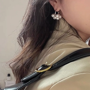 Orecchini A Cerchio Eleganti Con Fiori Di Künstliche Perle E Perno In Argento Sterling 925 Gioielli In Rame Stile Retrò