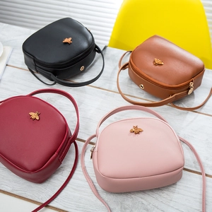 Mode Mini Sac Bandoulière Rond pour Femme en Similicuir avec Abeille Décorative Petit Sac à Épaule Zippé Sac à Main Décontracté