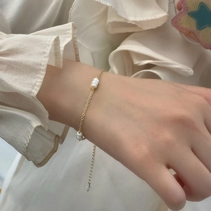 Collier Et Bracelet En Perles D'eau Douce Bijoux Pour Femmes Cuivre Plaqué Or Français Élégant Minimaliste Style Ins