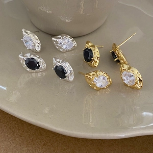 Vintage Irregular Hammered Brass Ear Studs With Oval Zircon Geometric Lava Style Gold Silver Plated Earrings For Women