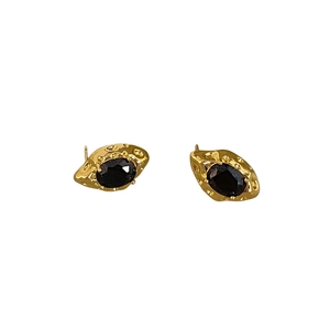 Vintage gold plated earrings with hammered texture and black oval zircon gemstone studs