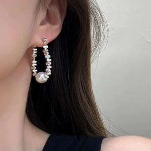 Elegant Teardrop Hoop Earrings Large Faux Artificial Pearl Irregular Copper Beads French Retro Style Eardrops For Women Fashion