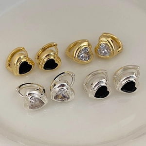 Lot de boucles d'oreilles créoles cœur vintage en zircon avec fini or et argent