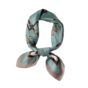 Green silk-like square scarf with vintage equestrian print and horsebit design detail