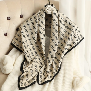 Butterfly Print Square Scarf Simulation Satin Satin Neck Head Scarf Elegant Fashion Shawl For Women