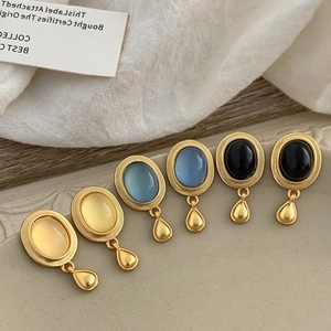 Vintage Vergoldete Kupfer Ohrstecker Mit Katzenauge Und Wassertropfen Anhänger Elegante Französische Stil Schmuck Für Frauen