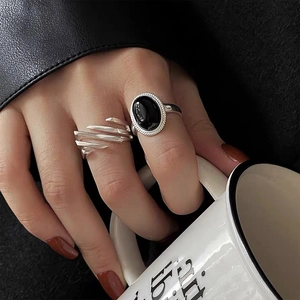 Cool dark style silver open rings set with black gemstone and irregular geometric design
