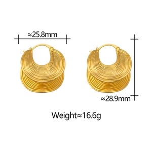 Detailed view of golden wave earrings with dimensions of 25.8mm width and 28.9mm height