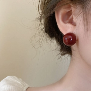 Minimalist red enamel ball stud earrings with high-gloss finish for women's elegant style