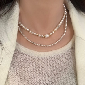 Collier À Plusieurs Rangs En Perles D'eau Douce Pour Femmes Élégant Vintage Pendentif Perle Baroque Alliage Plqué Or Ajustable