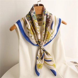 Elegant 70cm silk scarf with baroque floral print and pearl ring buckle on white clothing