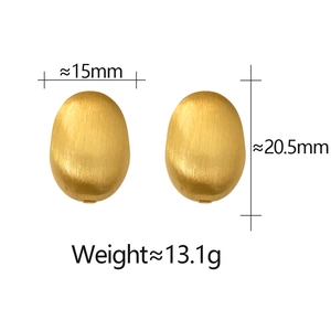 Dimensions détaillées des boucles d'oreilles ovales dorées mates avec taille et poids