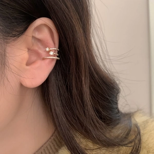Gold multi-layer star ear cuff with zircon pave, sparkling non-piercing earring for women