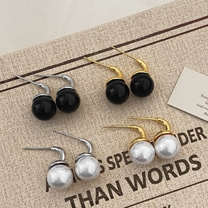 Elegant Round Shell Artificial Pearl Dangle Earrings With Metal Hook For Women Retro Minimalist Fashion Accessory