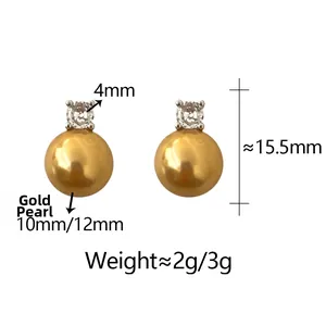 Macro detail of golden pearl earrings with zircon stones and size specifications