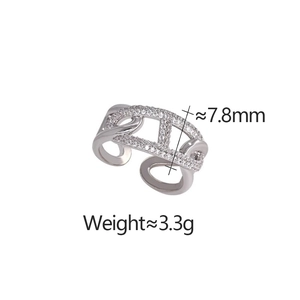 Detailed view showing 7.8mm width and 3.3g weight of silver adjustable chain ring