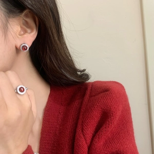 Parure boucles d'oreilles et bague avec pierres rouges et zircons blancs plaqués argent