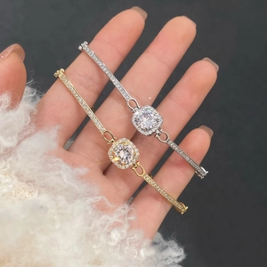 Sparkling square zircon bracelets in gold and silver finish with pavé set crystals