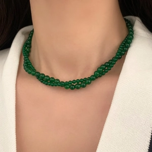 Elegant double-layered emerald green chalcedony beaded necklace for women's summer style