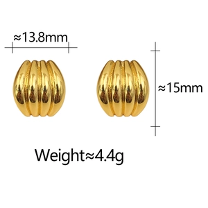 Detailed size view of gold ribbed oval earrings with dimensions and weight info