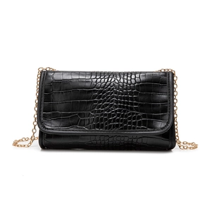 Elegante schwarze Umhängetasche aus Leder mit Krokodilmuster und goldener Kette